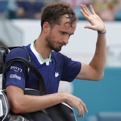 Medvedev no culmina el relevo