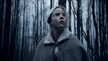 Una interesante película de Robert Eggers ambientada en la Inglaterra de 1630. Una familia se aísla en una granja después de protagonizar una disputa religiosa con los habitantes de su colonia y poco después, una misteriosa entidad aparece para atormentar a todos sus miembros. Dónde verla: Movistar Plus+.