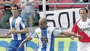 <b>DESAPERCIBIDO. </b>Clemente Rodríguez tuvo una actuación discreta tanto en defensa como en ataque ayer ante el Utrecht holandés.