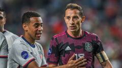 Andrés Guardado presenta problemas físico en práctica del Tri