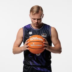 El reto de vérselas con Ricky