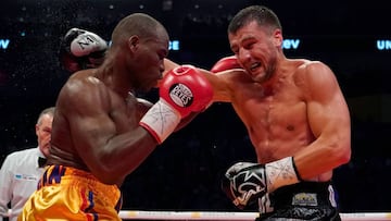 Oleksandr Gvozdyk (R) and Adonis Stevenson during their WBC light heavyweight championship fight. 