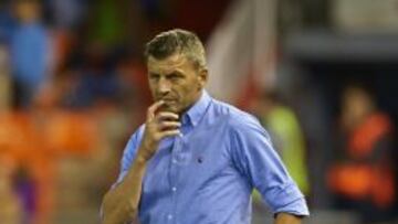 Miroslav Djukic, técnico del Valencia.