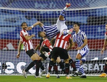 Portu con Yuri Berchiche.