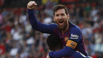 Messi celebra su segundo gol en el Pizjuán