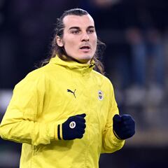 Söyüncü madura la idea de seguir en Turquía