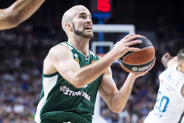 Equipo: Panathinaikos | Salario: 2.201.453 millones de euros