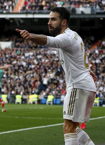 A product of Real Madrid¡¯s youth set-up and an indefatigable right-back, Carvajal returned to the Bernab¨¦u in 2013 after a year at Bayer Leverkusen, where he was named in that season¡¯s Bundesliga ideal XI. The grit and determination he shows in every game have made him a must-pick for all his coaches. A starter in all four of Madrid¡¯s recent Champions League final wins.