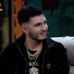 Omar Montes sorprende a David Broncano con un regalo que robó de Cantora