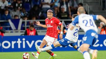 Juli¨¢n Araujo a?ade m¨²sculo a la defensa amarilla