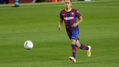 Sergiño Dest could be the key for Barcelona to sign Jules Koundé