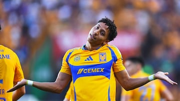 Jonathan Herrera celebrates goal 3-0 of Tigres during the 12th round match between Tigres UANL and Santos as part of the Liga BBVA MX, Torneo Clausura 2025 at Universitario Stadium, on March 15, 2025 in Monterrey, Nuevo Leon, Mexico.