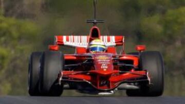 <b>FÓRMULA 1 </b>Los Ferrari entrenando en el Algarve.