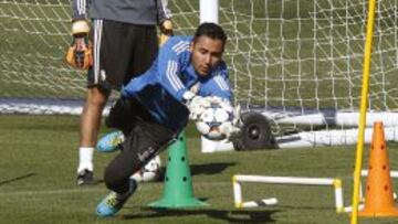 Keylor Navas, en el entrenamiento en Valdebebas.