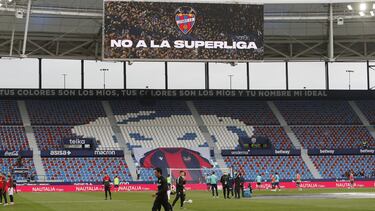 Les llenamos el campo y nos quieren ganar