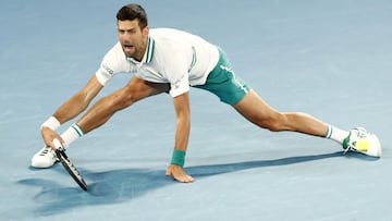 Djokovic sobrevive, pero est¨¢ tocado y le espera Zverev
