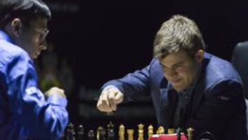 Magnus Carlsen no pudo mantener su ventaja y cedi&oacute; tablas con blancas.