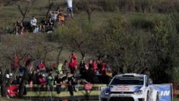 Sebastien Ogier est&aacute; cada vez m&aacute;s cerca t&iacute;tulo.