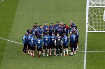 Lopetegui con el grupo. 