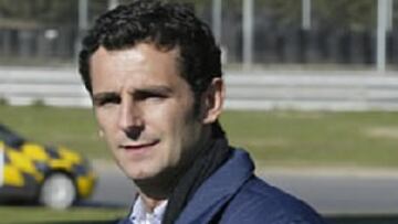 <b>CONTENTO</B>. De la Rosa está feliz por el nacimiento de su primera hija.