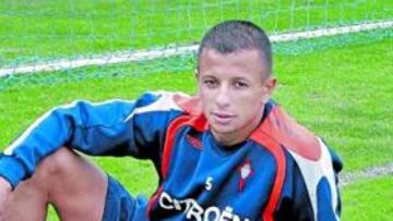 <b>PRETENDIDO. </b>El Tenerife está interesado en incorporar a sus filas al máximo goleador del Celta la pasada temporada, Kamel Ghilas.