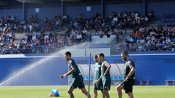 Diego Mart¨ªnez en el entrenamiento / RCD ESPANYOL