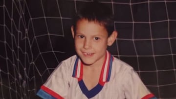 Guess the player: one of the hottest strikers in Europe...