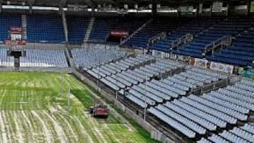 <b>OBRAS. </b>El Sardinero debe modificar la iluminación y la zona habilitada para minusválidos y prensa.