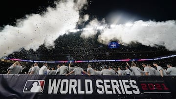 Braves gan&oacute; su cuarta Serie Mundial en la historia de la Franquicia y rompi&oacute; un empate con los White Sox, los Twins, los Orioles y los Cubs.