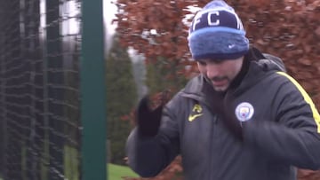 ¿Qué desayunaste Guardiola? La efusividad hecha saludo