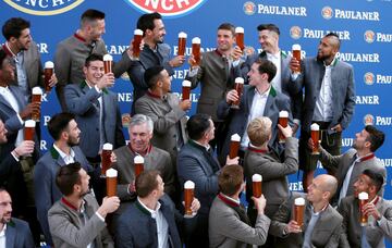 Los jugadores y el entrenador del Bayern Múnich.