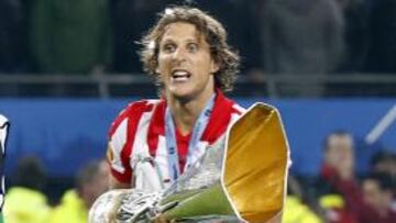 Forlán: "Ojalá podáis repetir nuestro éxito"