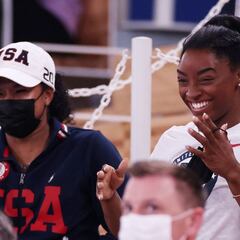 Simones Biles competirá en barra, su última oportunidad