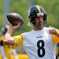 Aaron Rodgers, revela la razón por la que firmó con los Steelers