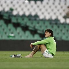 Del adiós a Tello y Joel a las lágrimas de Héctor Bellerín