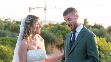 La cantante y el portero del Manchester United se han casado en Menorca rodeados de familiares y amigos.