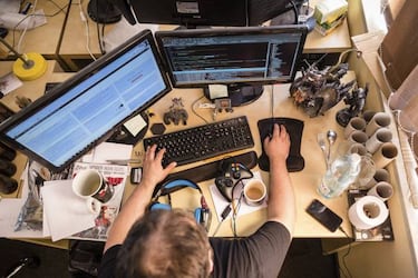 Mortal Kombat, nuevo caso de explotación laboral; 90-100 horas laborables por semana