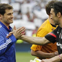 Buffon elogia a Casillas: "No podría elegir, somos los mejores"