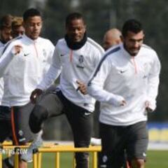 Andrés Tello entrena en la 'Juve' con Tévez, Pogba y Evra