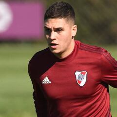 Juan Fernando Quintero se luce en entrenamiento y anota 4 goles