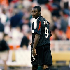 Who are the youngest players to debut in MLS?