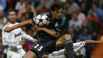 Morientes, de nuevo ovacionado; Heinze, muy activo en su regreso al Bernabéu