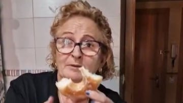Pilla a su madre comiéndose los donuts más virales de España y se defiende: “De doce te dejo tres, qué más quieres”