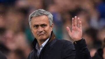 Mourinho durante el partido ante el Dinamo de Kiev.