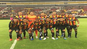 Leones Negros