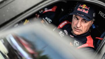 Sainz reacciona al atajo de Al Attiyah: "No es un buen ejemplo"