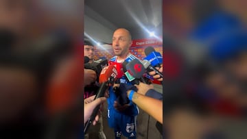 El plantel de la U se abre a recibir a un histórico: “Sería hermoso... Yo lo iría a buscar”