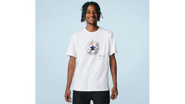 Viste en verano con Converse y sus dise?os atrevidos en ropa y accesorios