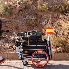 Santiago Sánchez, el aventurero que viajaba andando a Qatar, estaría en la cárcel