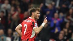 Zolotarchuk ¿De dónde es originario el apellido que portó Santi Giménez en el Milán vs Bolonia?